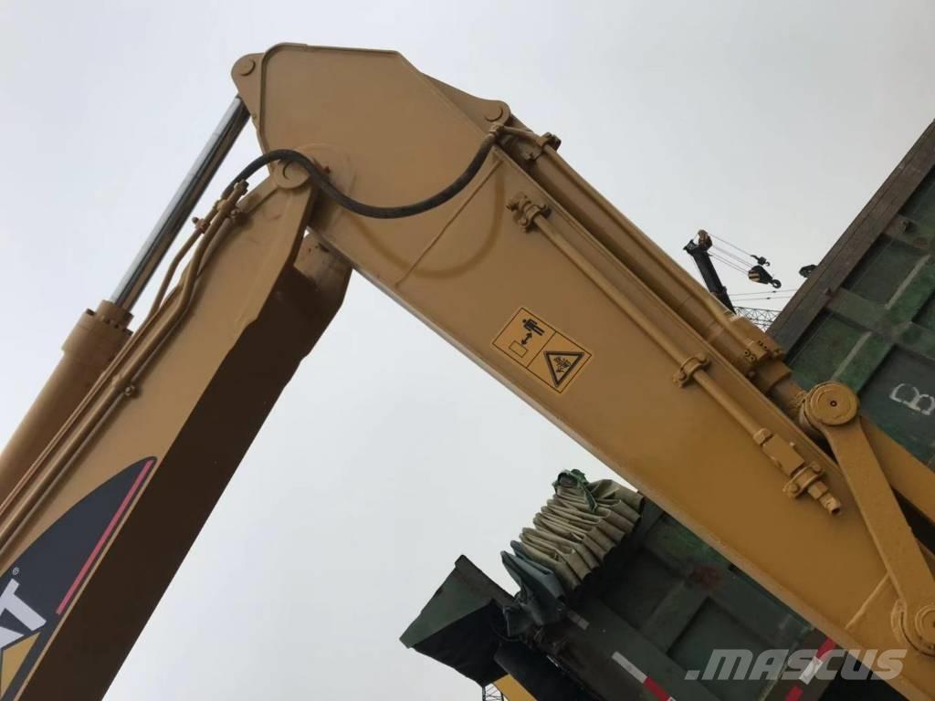 CAT 320 B L Rupsgraafmachines