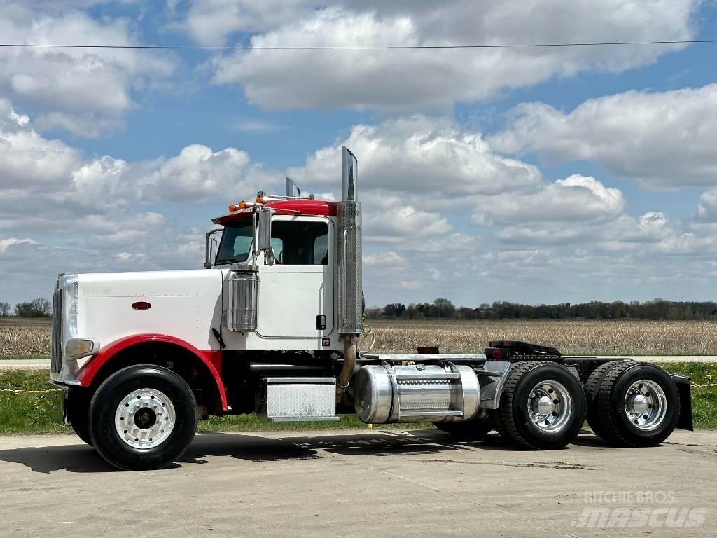 Peterbilt 388 Trekkers