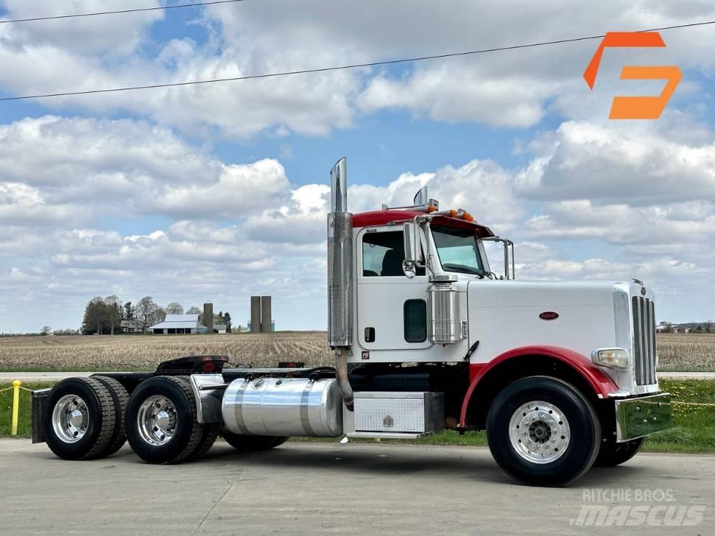 Peterbilt 388 Trekkers