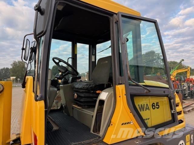 Komatsu WA 65-3 Wielladers