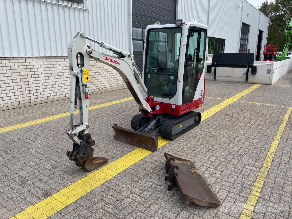 Takeuchi TB 216 Minigraafmachines < 7t