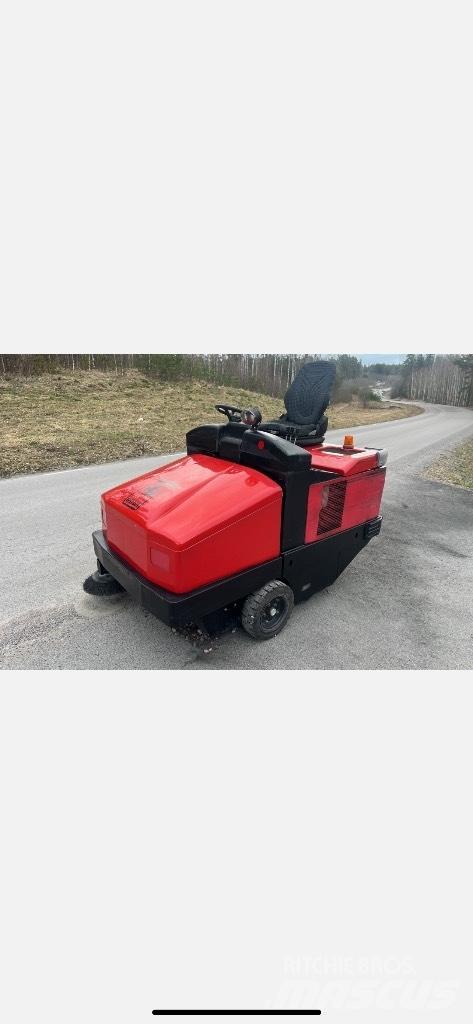 ACM S34D Veegmachines