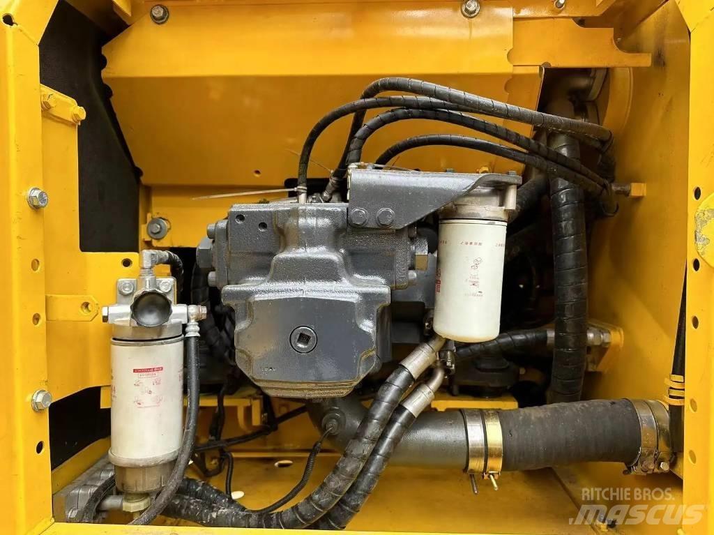 Komatsu PC 210-8 Rupsgraafmachines