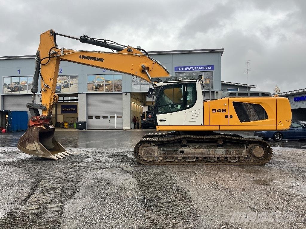 Liebherr R 946 Rupsgraafmachines