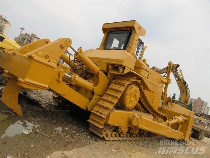 CAT D 10 Rupsdozers