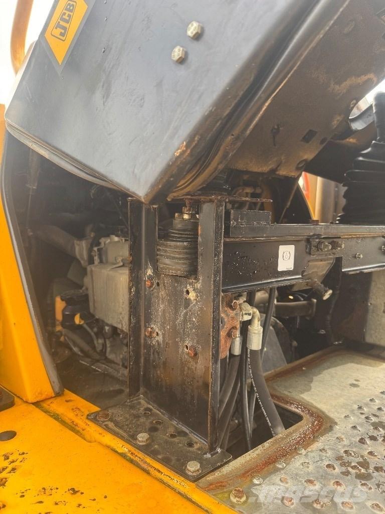 JCB 6 T-1 Mini Dumpers