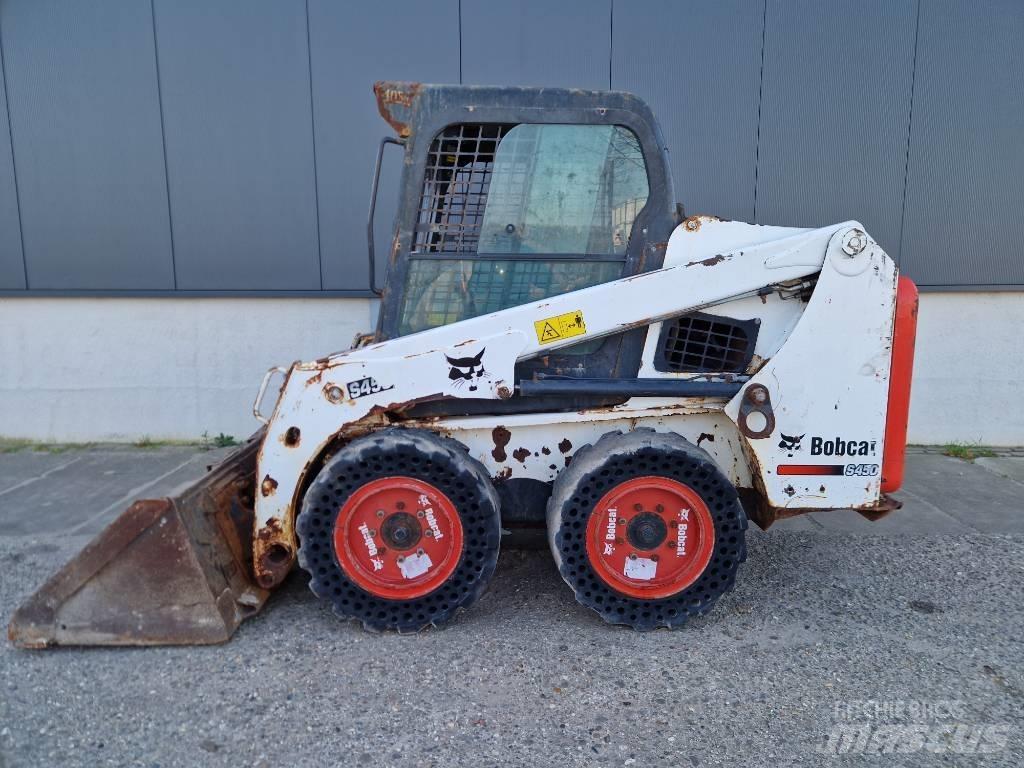 Bobcat S 450 Schrankladers