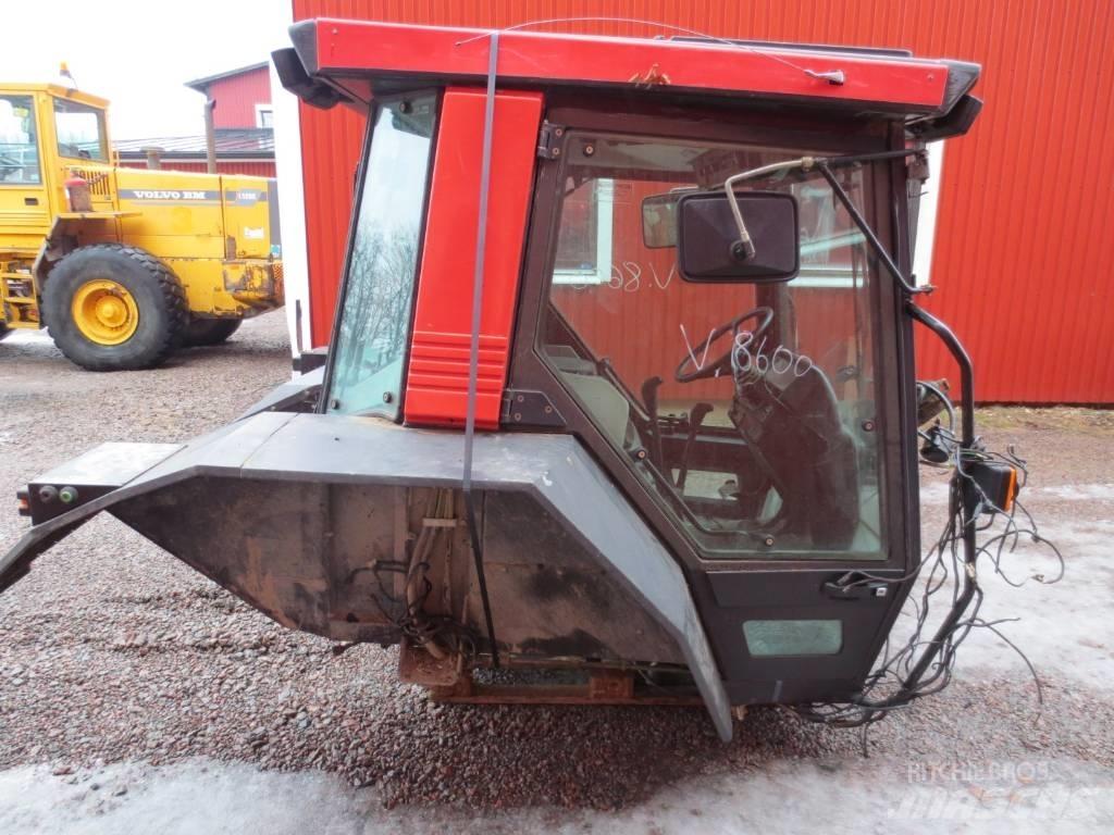Valmet 8600 Cabine en interieur
