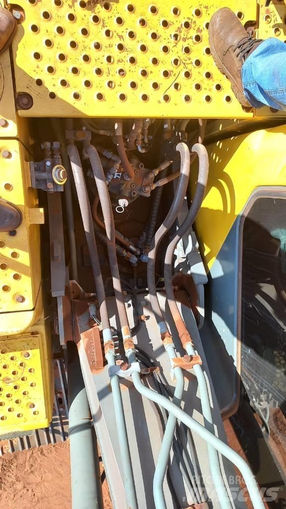 Volvo EC 140 B LC Rupsgraafmachines