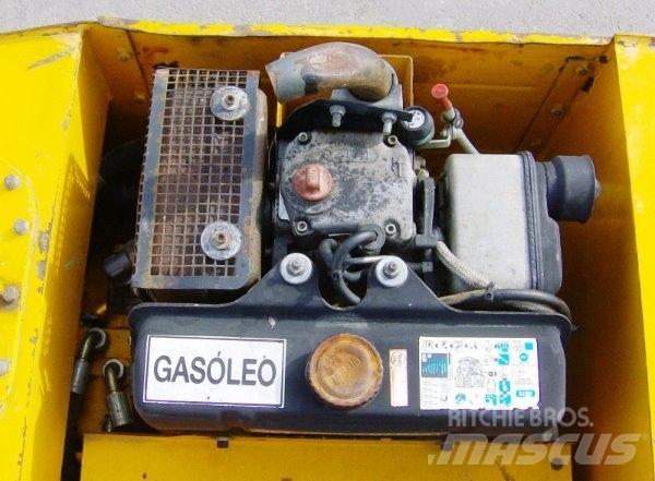 JCB VDM62 Aanhangtrilwalsen