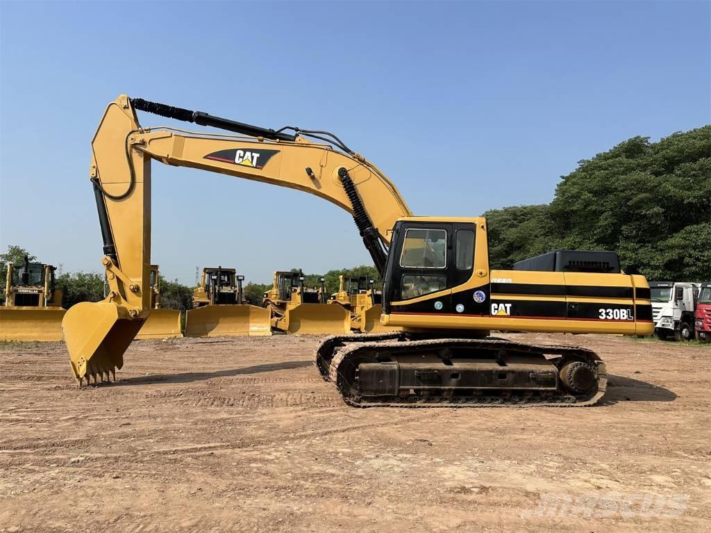 CAT 330 B Rupsgraafmachines