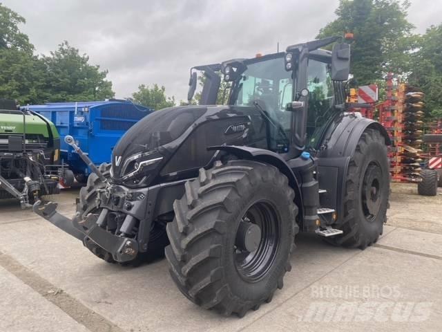 Valtra Q 305 Tractoren
