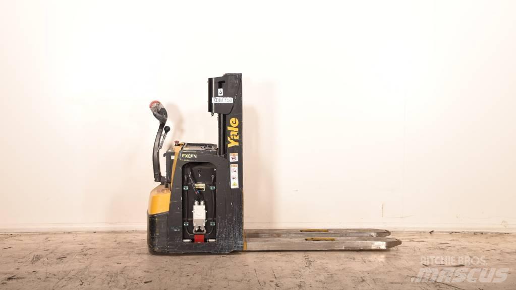 Yale MS20 Stapelaar meeloop