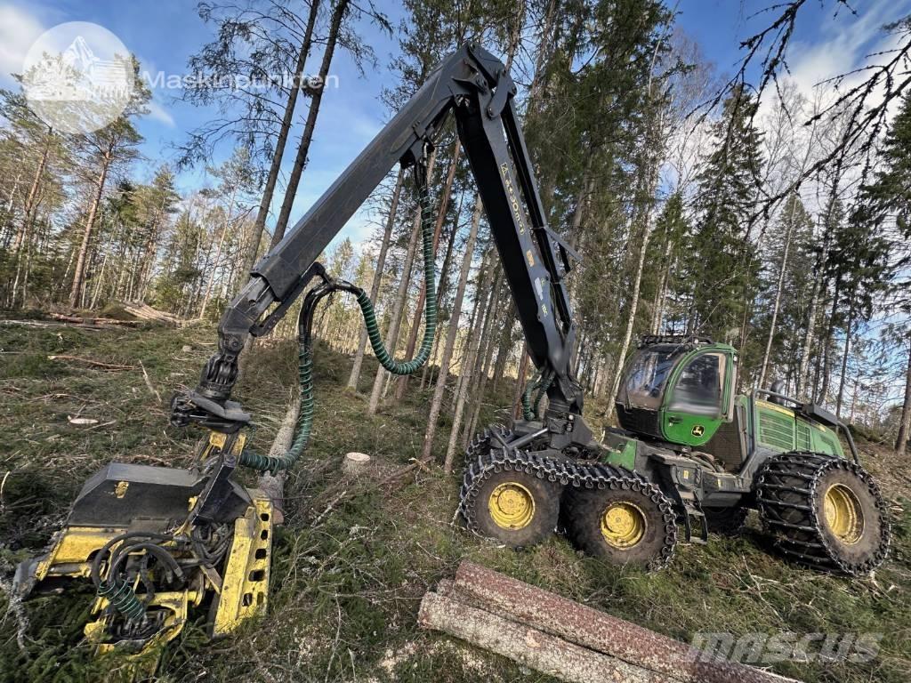 John Deere 1470 G Harvesters