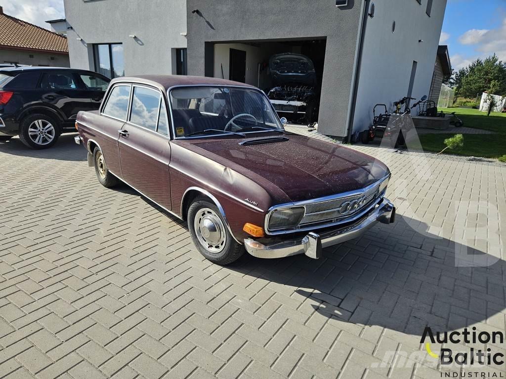 Audi 60 Auto's