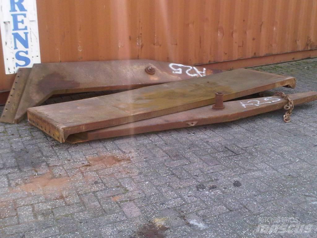 Volvo A25 tailgates Chassis en ophanging