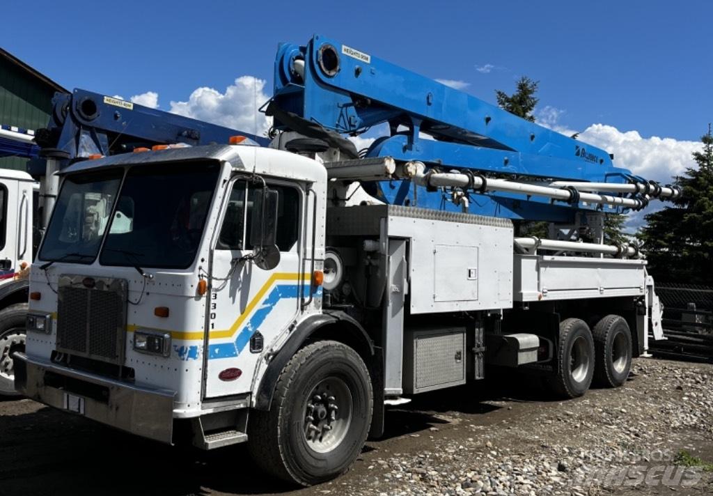 Alliance 33M Betonpomptrucks