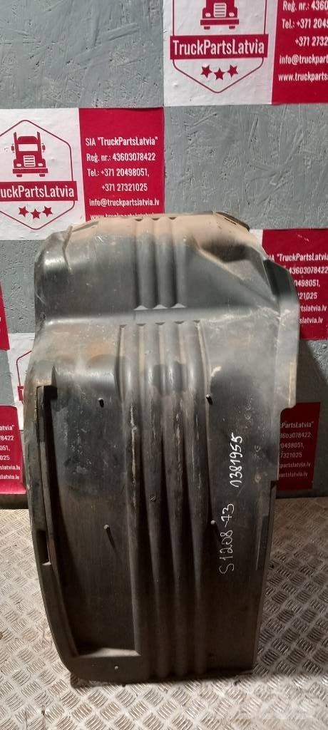 Scania 94 D.  1381955 Cabine en interieur