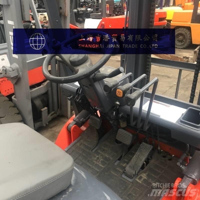 Heli H2000 35 Diesel heftrucks