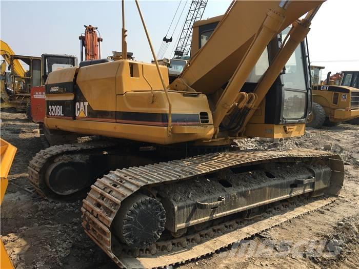CAT 320 B L Rupsgraafmachines