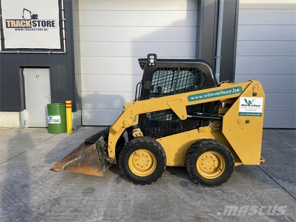 CAT 226 D3 (5867) Schrankladers