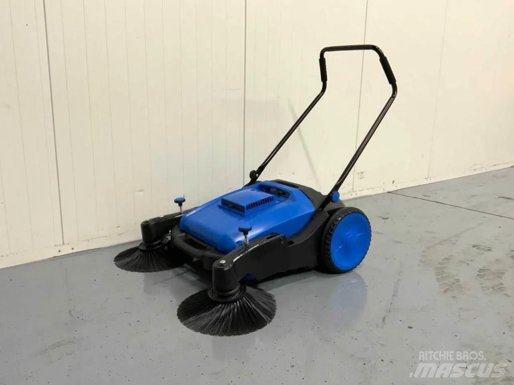  UMT Sweeper Veegmachines