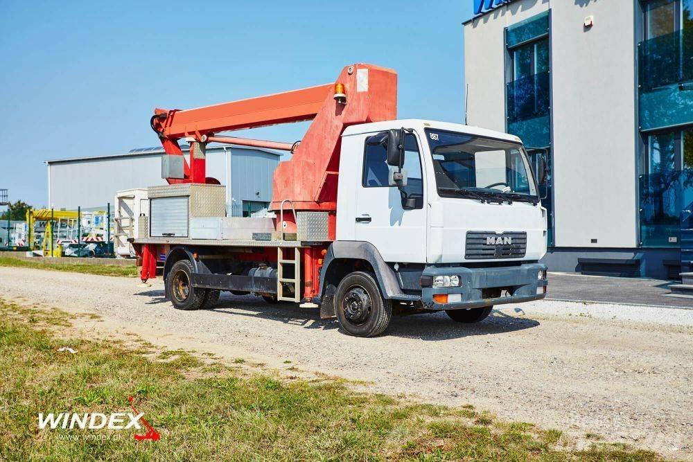 Wumag WT 170 Auto hoogwerkers
