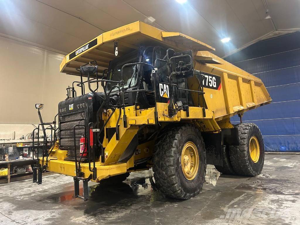 CAT 775 G Starre dumptrucks
