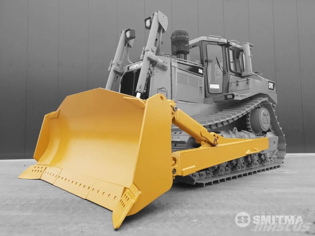 CAT D8R Bladen