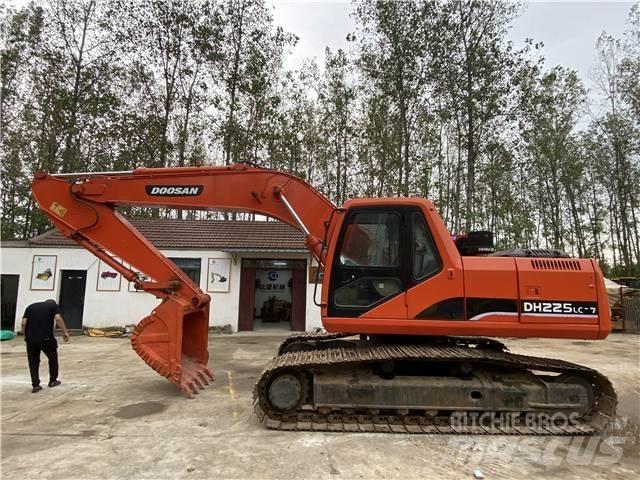 Doosan DH225LC-7 Rupsgraafmachines