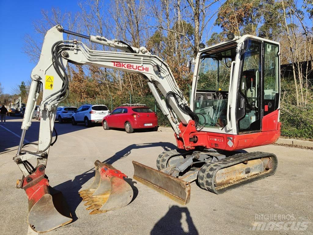 Takeuchi TB 230 Minigraafmachines < 7t