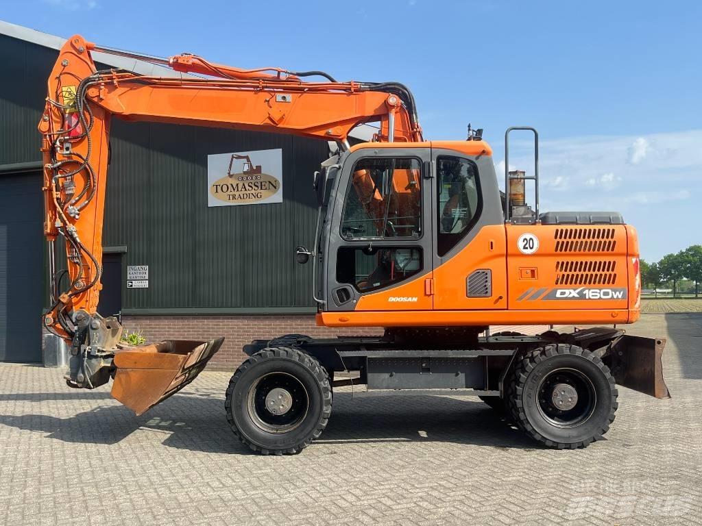 Doosan DX 160 W-3 Wielgraafmachines