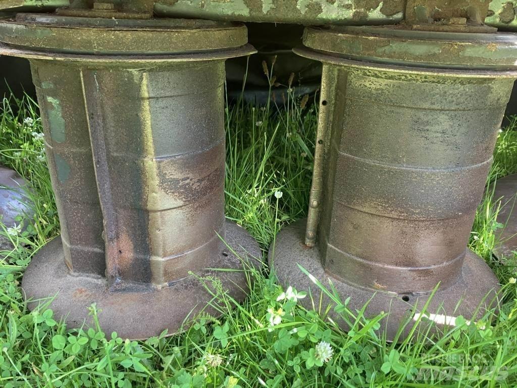 Vicon CM 296 F Maaikneuzers