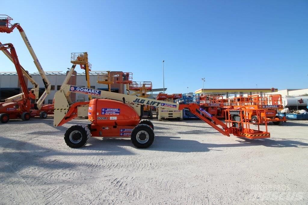 JLG 600 AJ Knikarmhoogwerkers