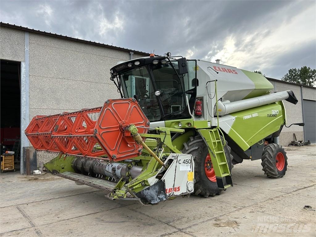 CLAAS Tucano 320 Maaidorsmachines