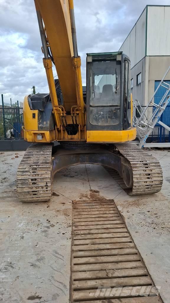 Komatsu PC 228 Rupsgraafmachines