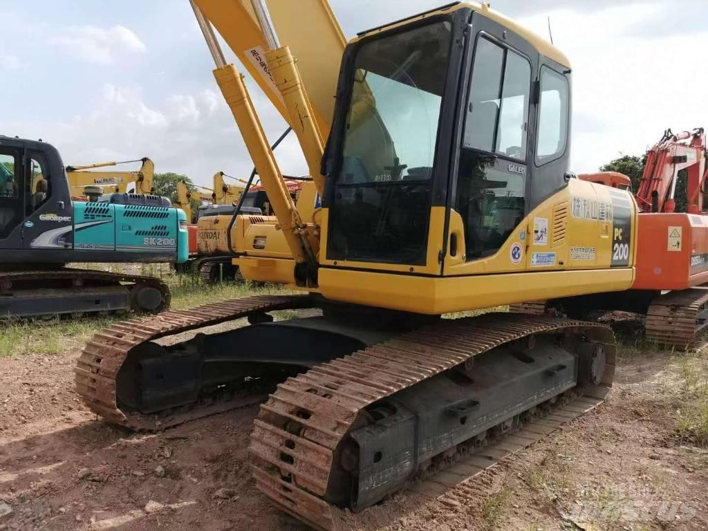 Komatsu PC 200 Rupsgraafmachines