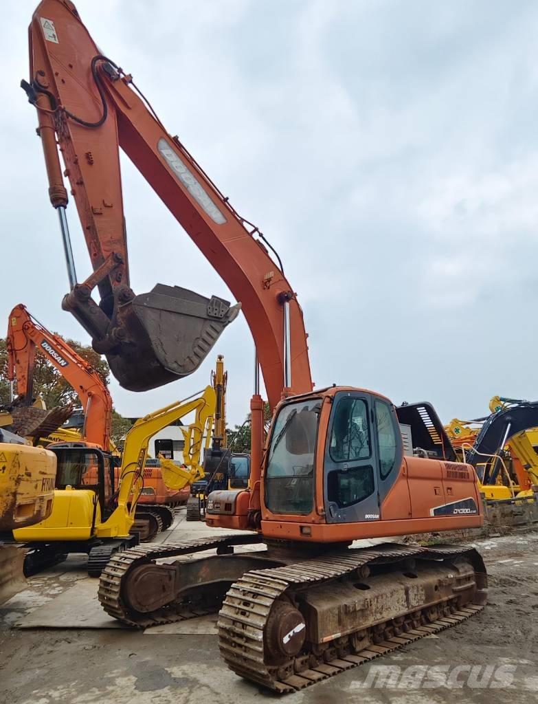 Doosan DX 300 LC Rupsgraafmachines
