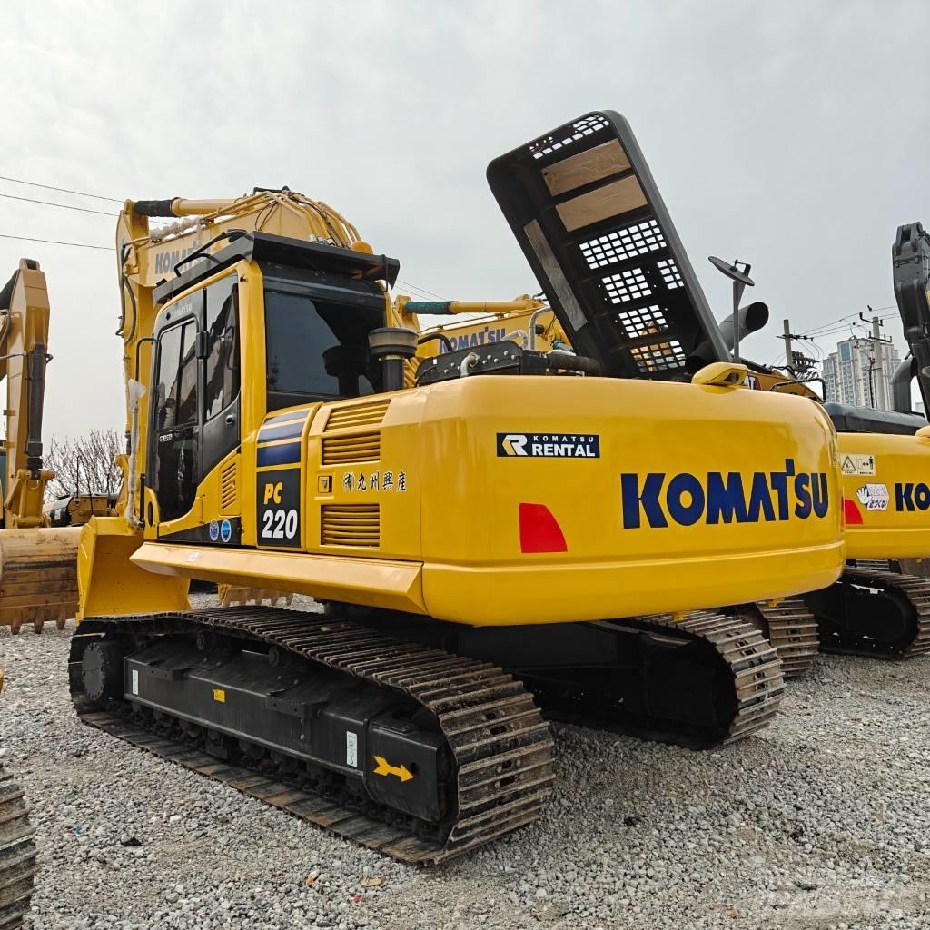 Komatsu 220-8 Rupsgraafmachines