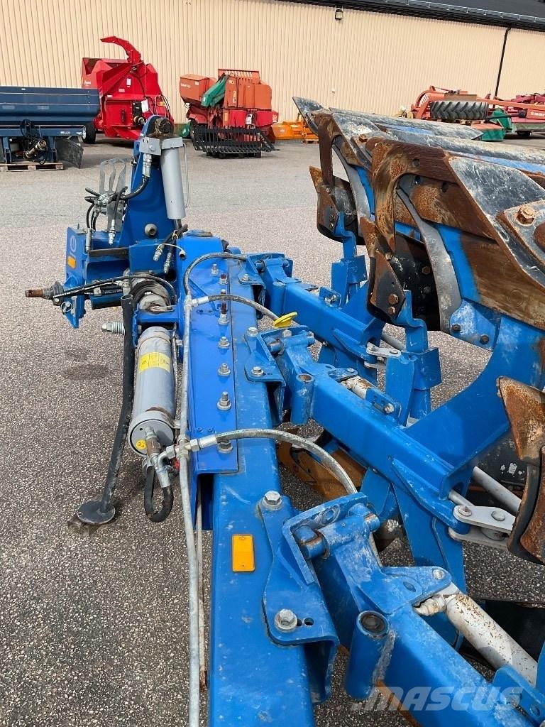 Överum DX 5975 H XLD Wentelploegen