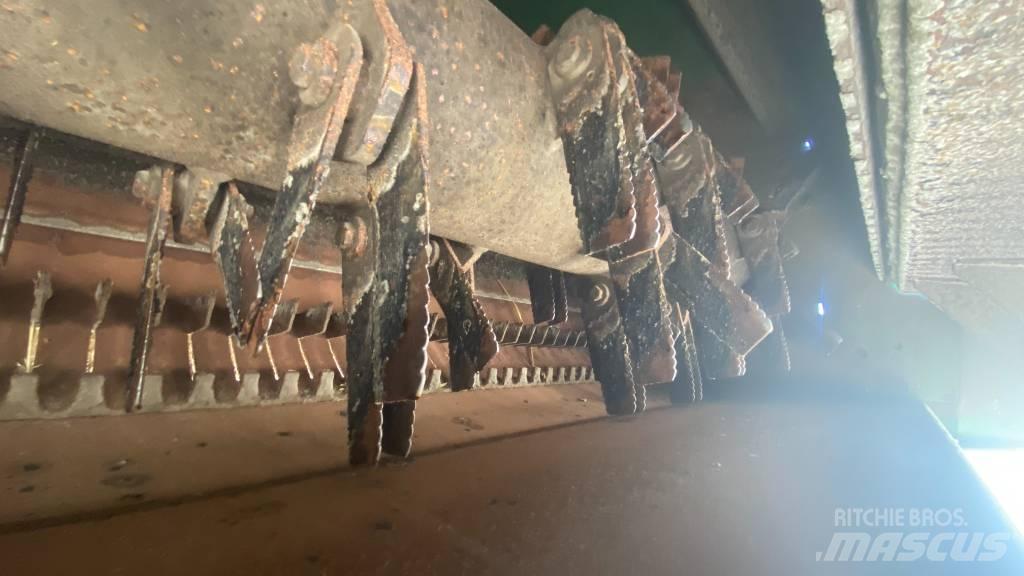 John Deere W 540i Maaidorsmachines