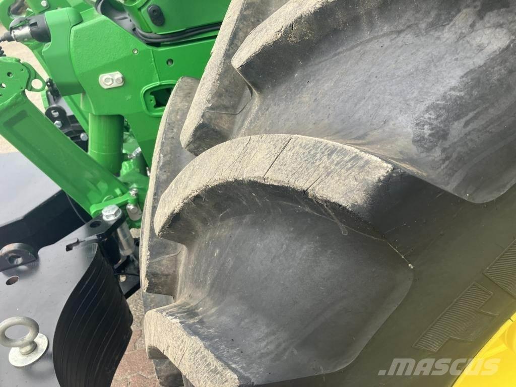 John Deere 6M250 Tractoren