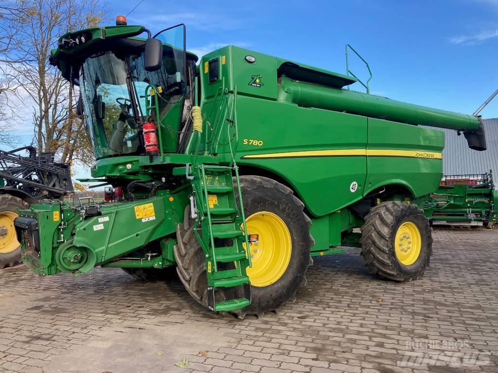 John Deere S 780 Maaidorsmachines