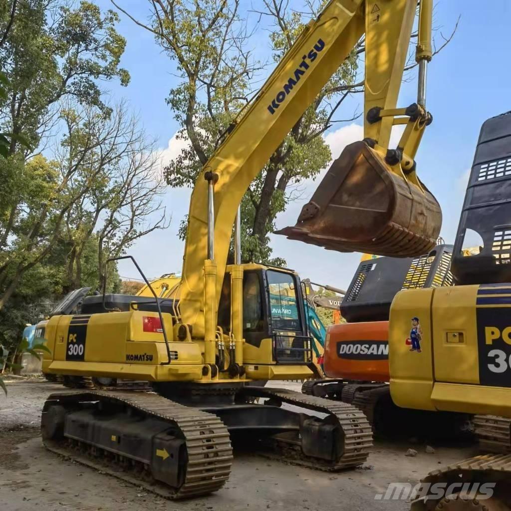 Komatsu PC 300 Rupsgraafmachines