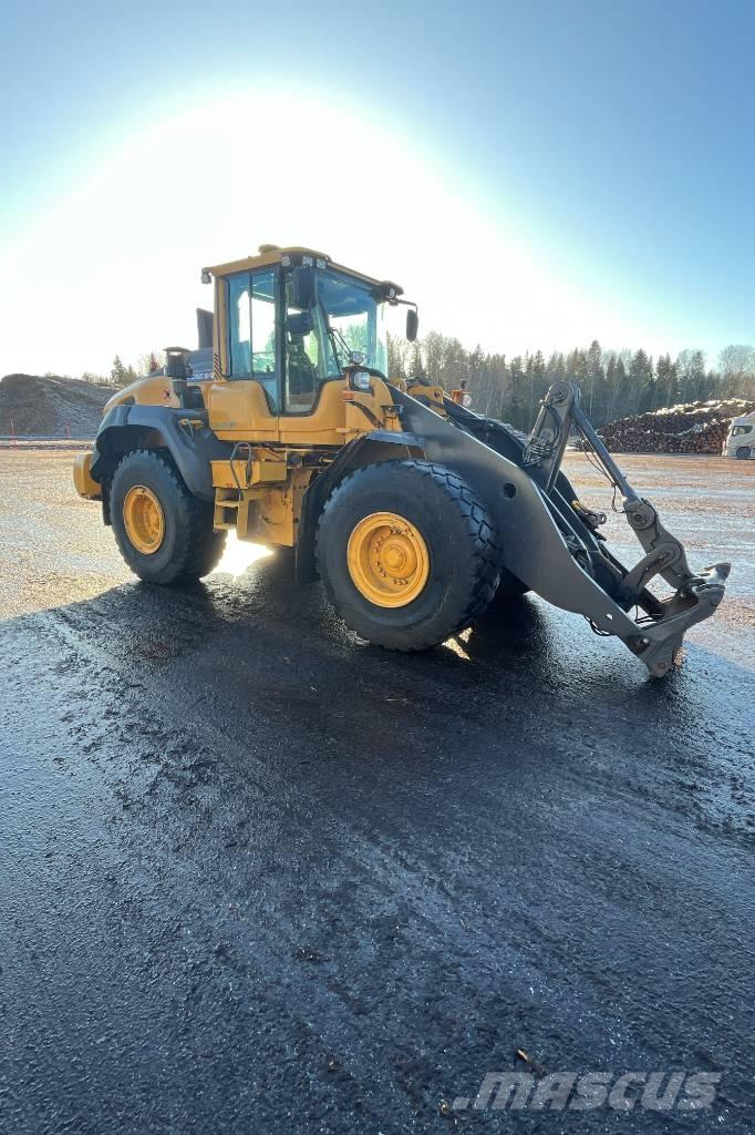 Volvo L 120 H Wielladers