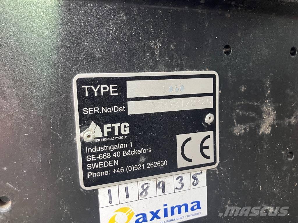 Mowi 1050 P30 Hout-Aanhangers