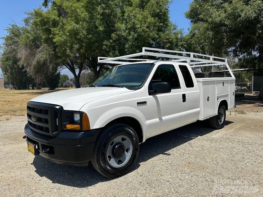 Ford F 250 Bestelwagens met open laadbak