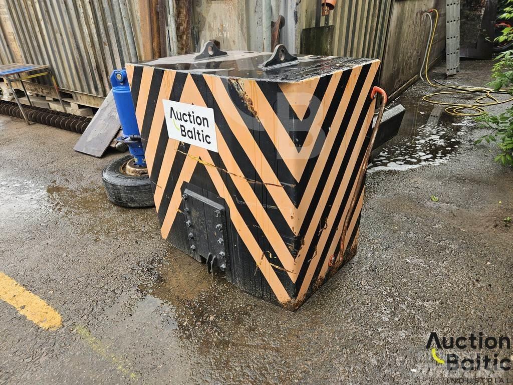  Crane overweight Frontgewichten