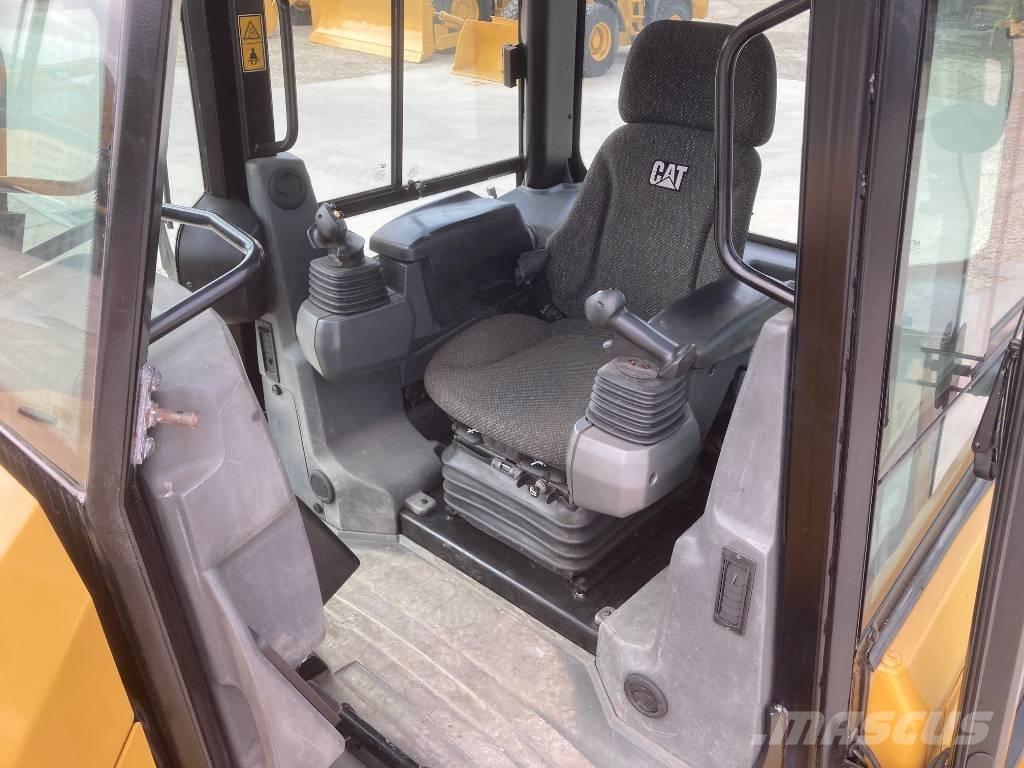 CAT D 6 K 2 LGP Rupsdozers