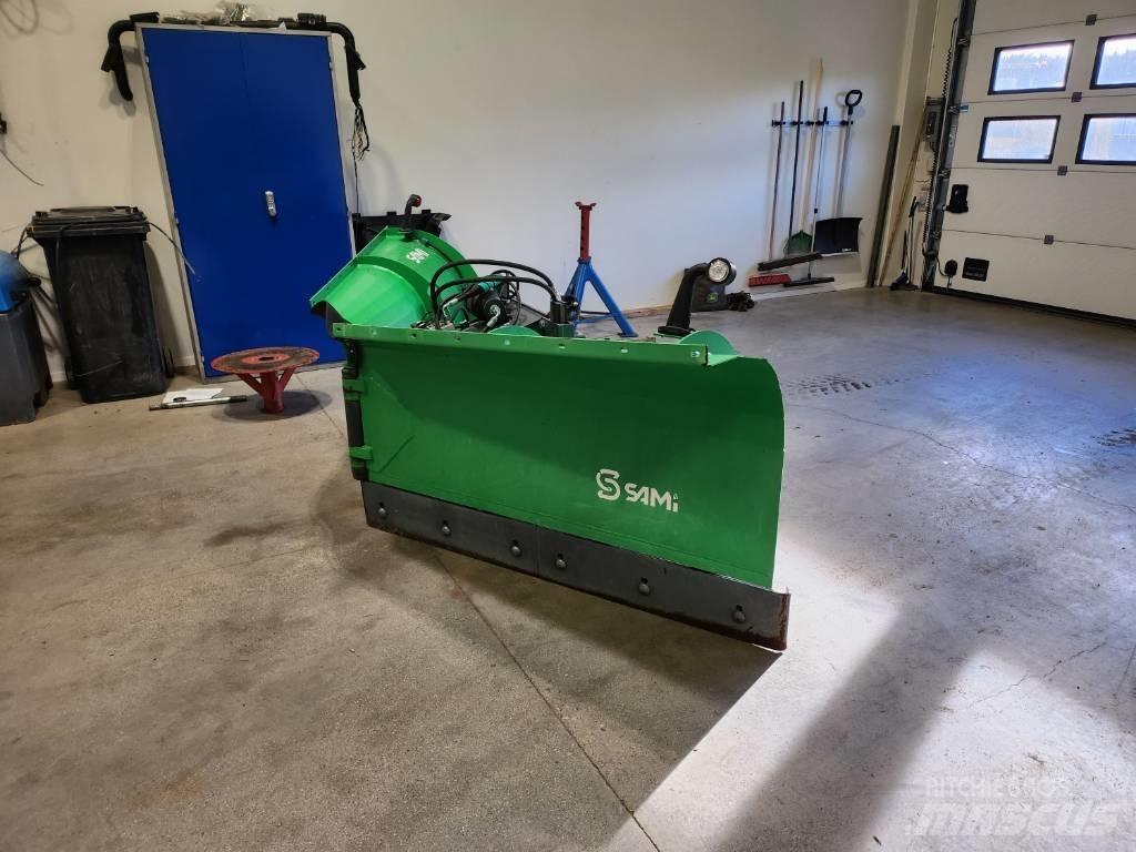 Sami VM 3200 Sneeuwschuivers en -ploegen